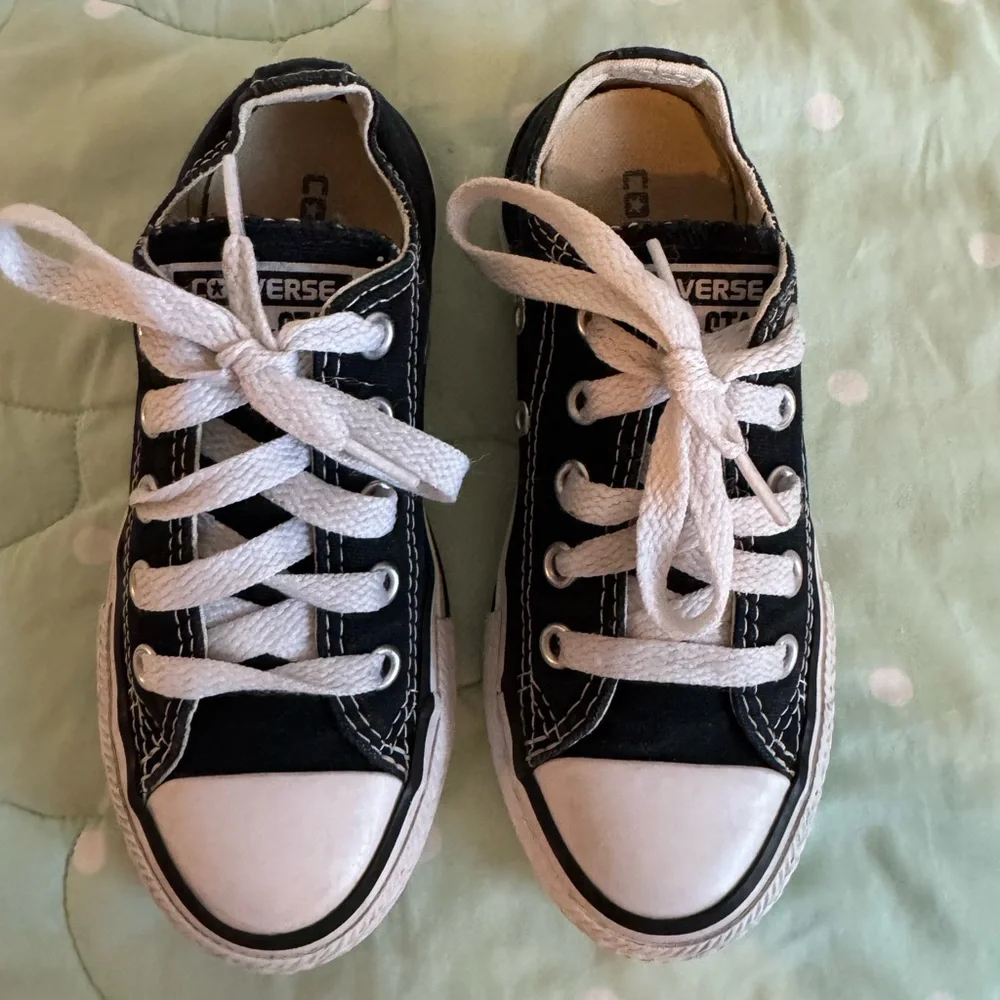 Converse Black and White Sneakers Toddler size 11